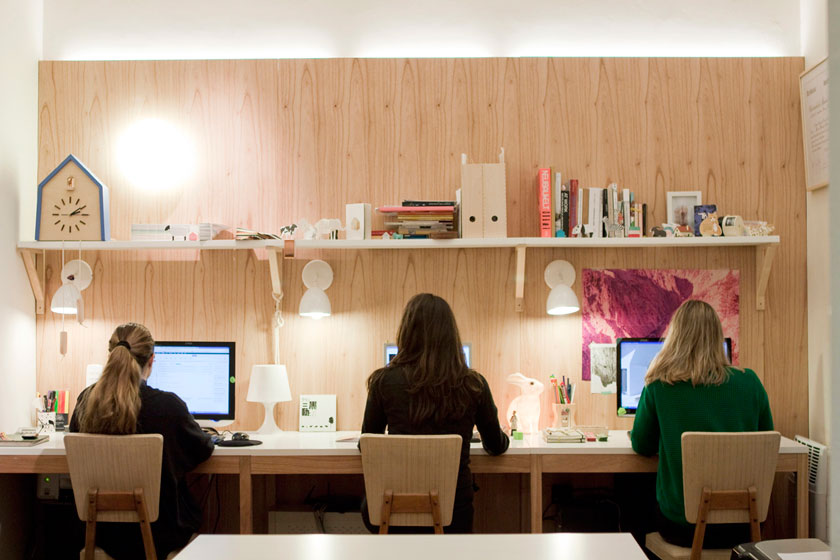 Voyeurdesign joven estudio creativo en buenos aires, nidolab Banqueta Comedor creativo