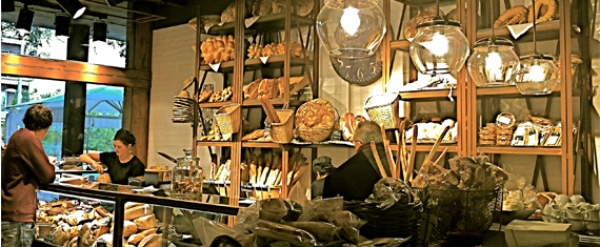 Vallespà, panadería tradicional reformada por AM Asociados