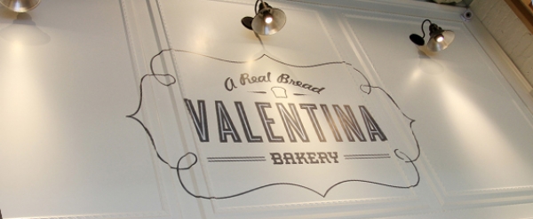 Valentina Bakery por Masif, chic parisino por colombianos
